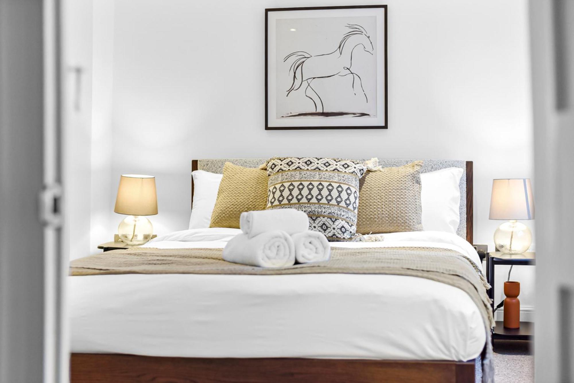 Piccadilly House! Villa London Bagian luar foto