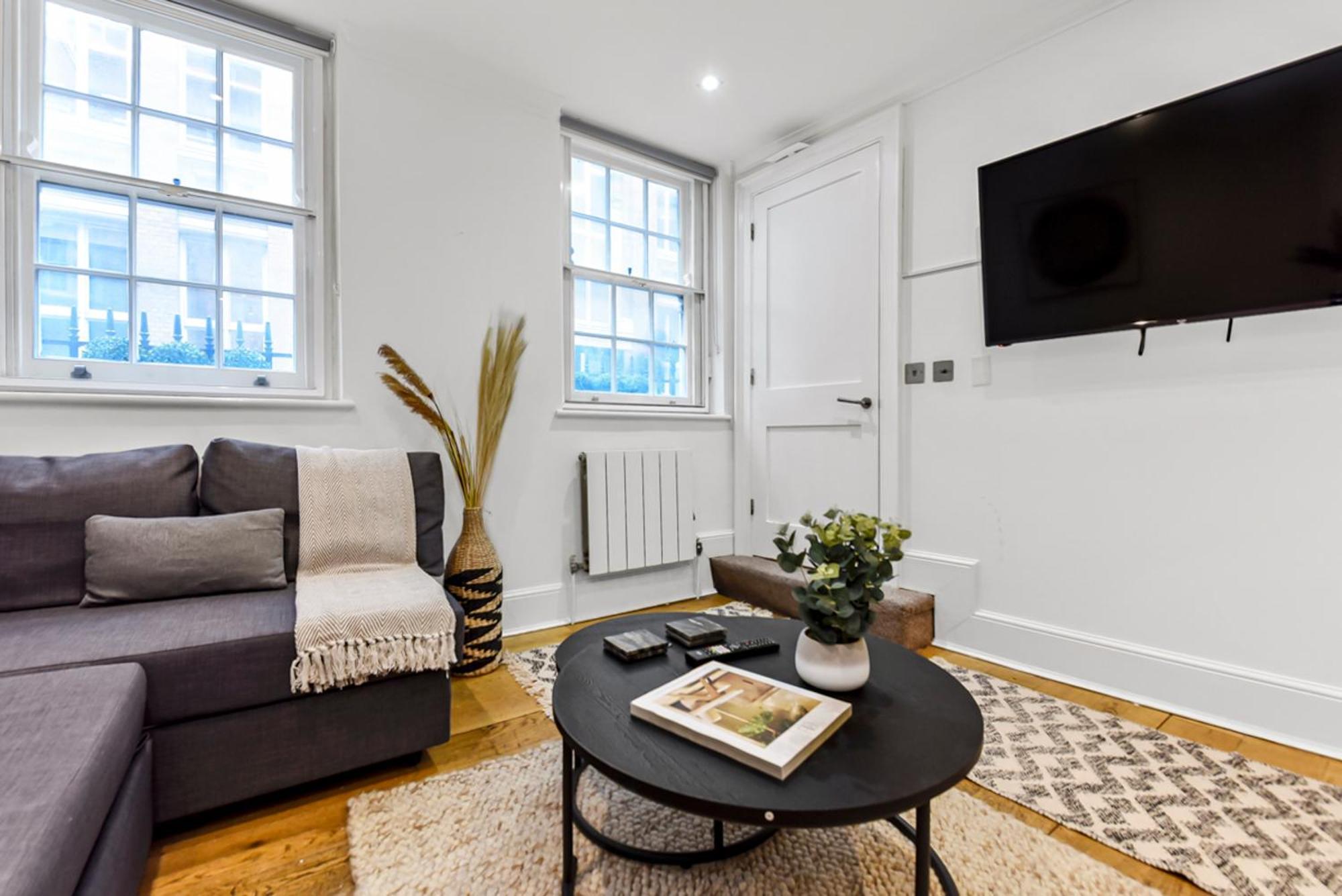 Piccadilly House! Villa London Bagian luar foto