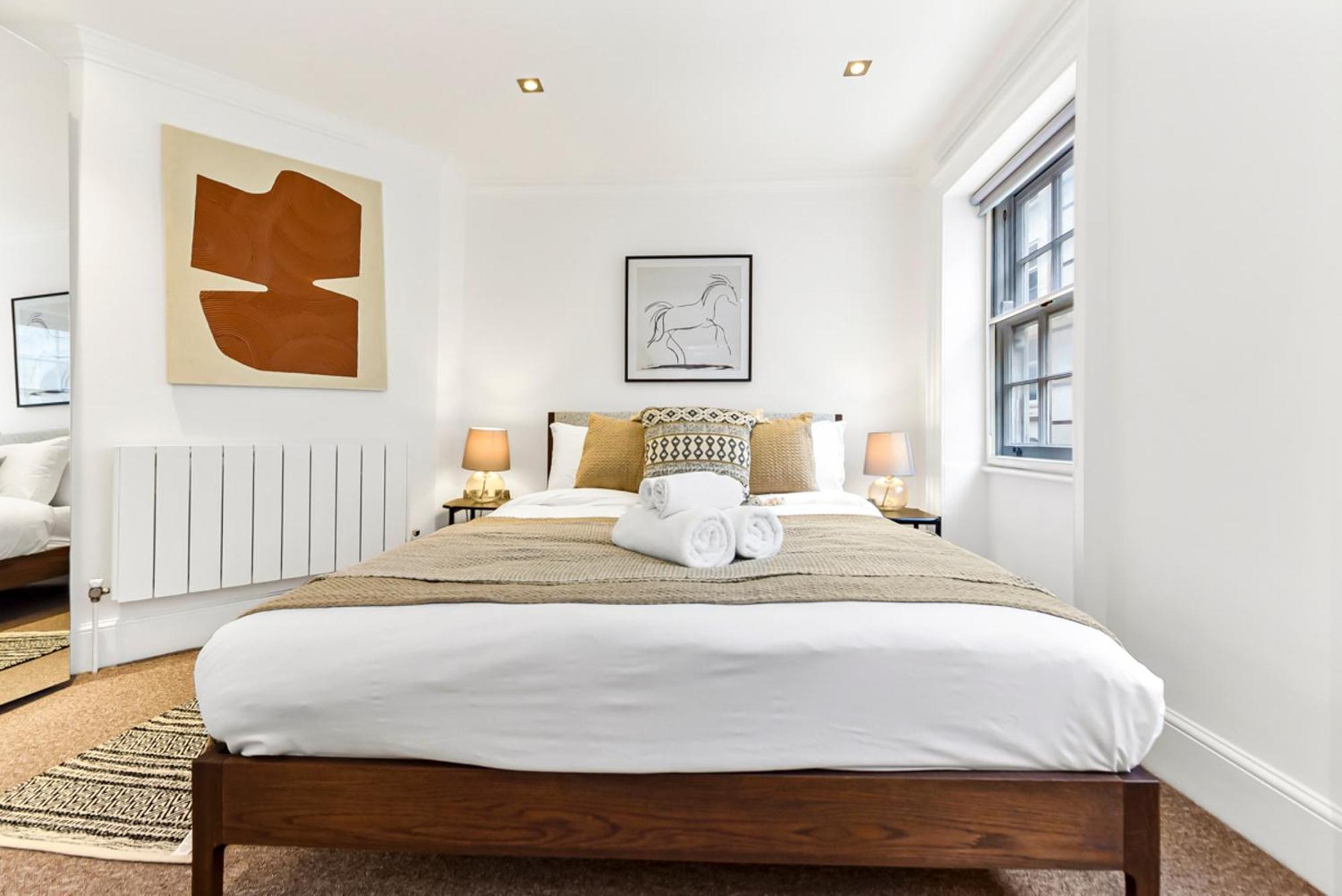 Piccadilly House! Villa London Bagian luar foto